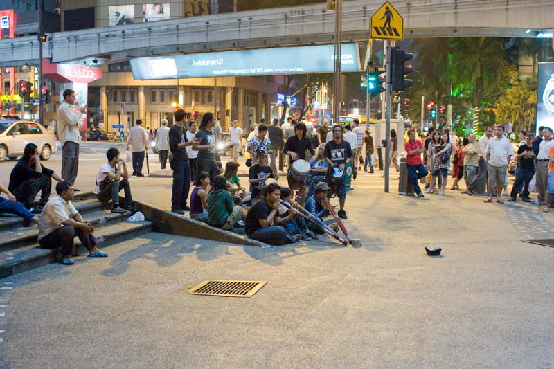 didgeridoo players night Malaysia Pictures - Kuala Lumpur Pictures
