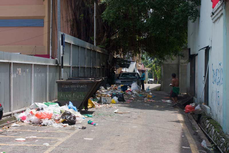 Back Street Garbage Malaysia Pictures - Kuala Lumpur Pictures