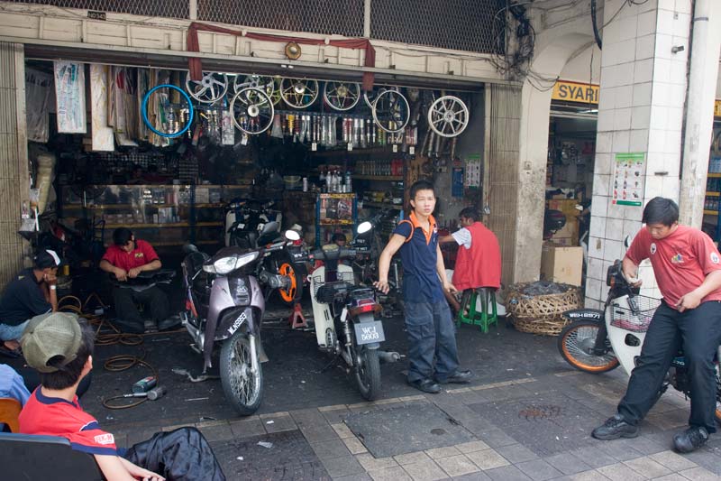 motorbike service Malaysia Pictures - Kuala Lumpur Pictures