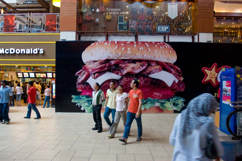 Big Hamburger Malaysia Pictures - Kuala Lumpur Pictures