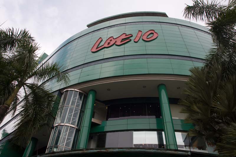 lot10 shopping close Malaysia Pictures - Kuala Lumpur Pictures